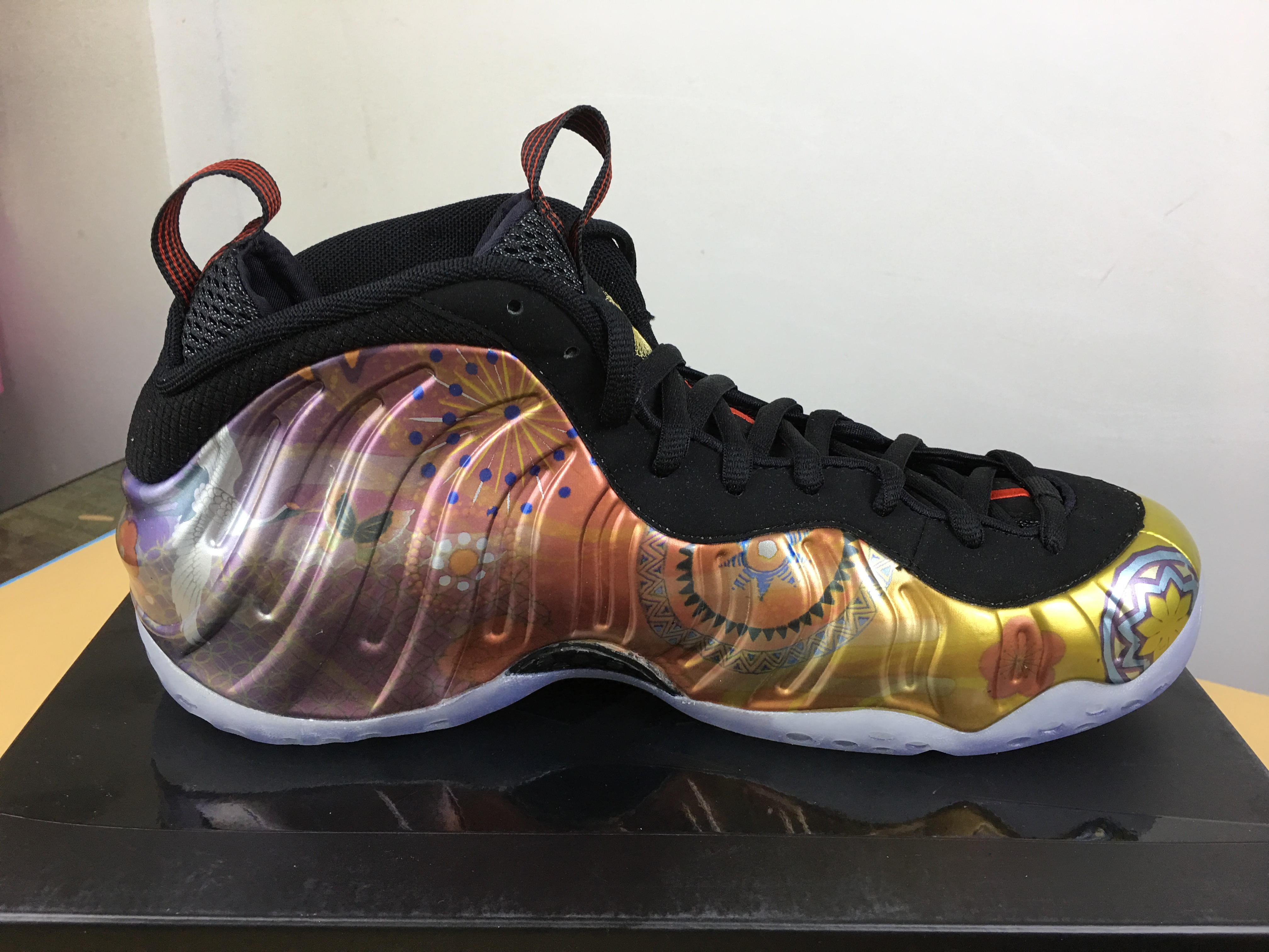 Nike Air Foamposite One QS LNY Shoes